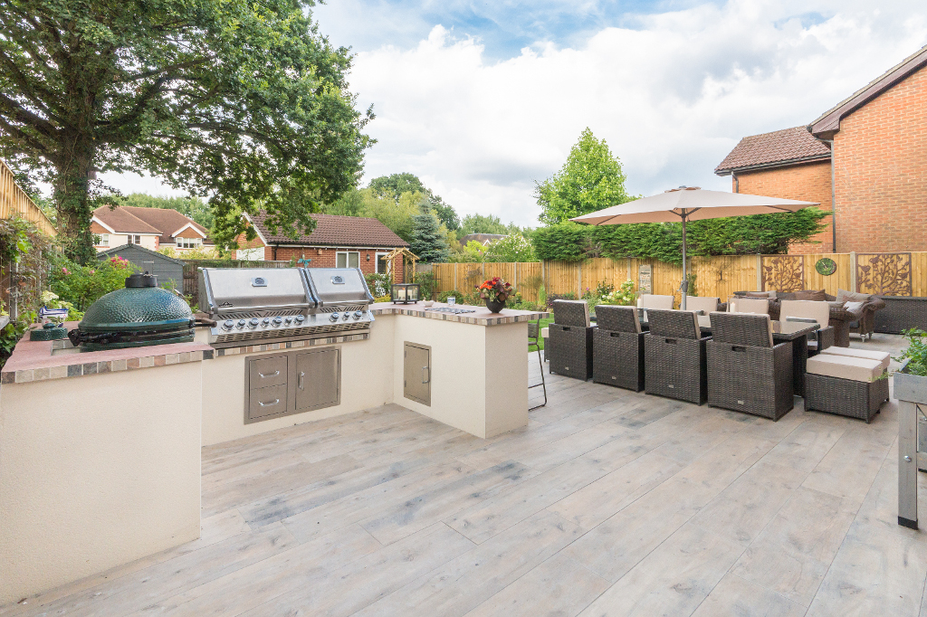 patios paving and decking